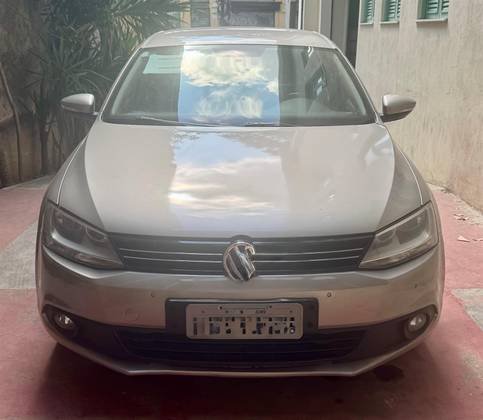 VOLKSWAGEN JETTA 2.0 COMFORTLINE FLEX 4P TIPTRONIC VOLKSWAGEN JETTA 2.0 COMFORTLINE FLEX 4P TIPTRONIC